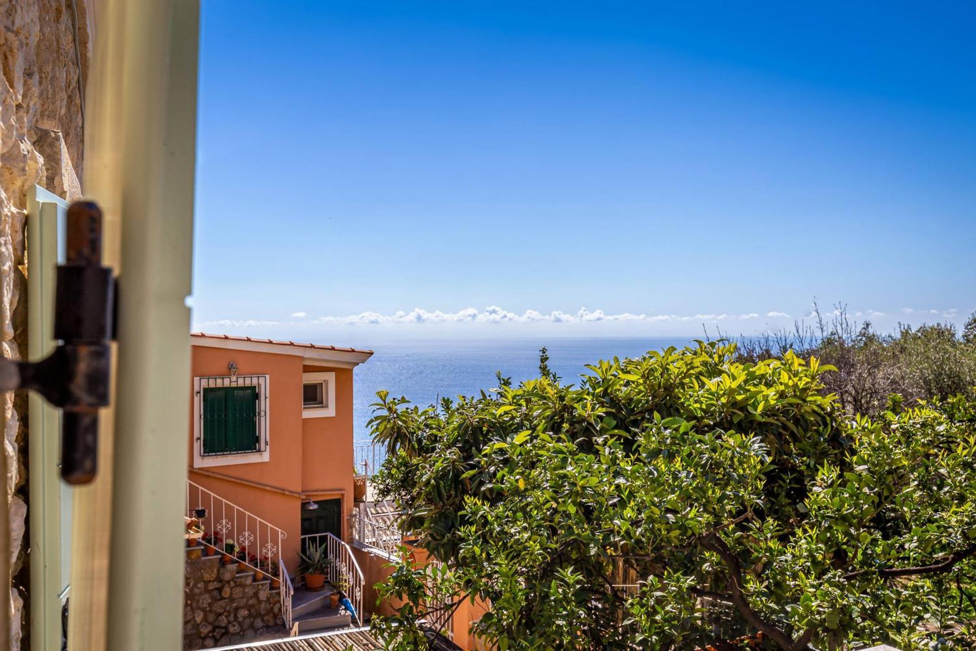 Courtyard Corfu Lakones